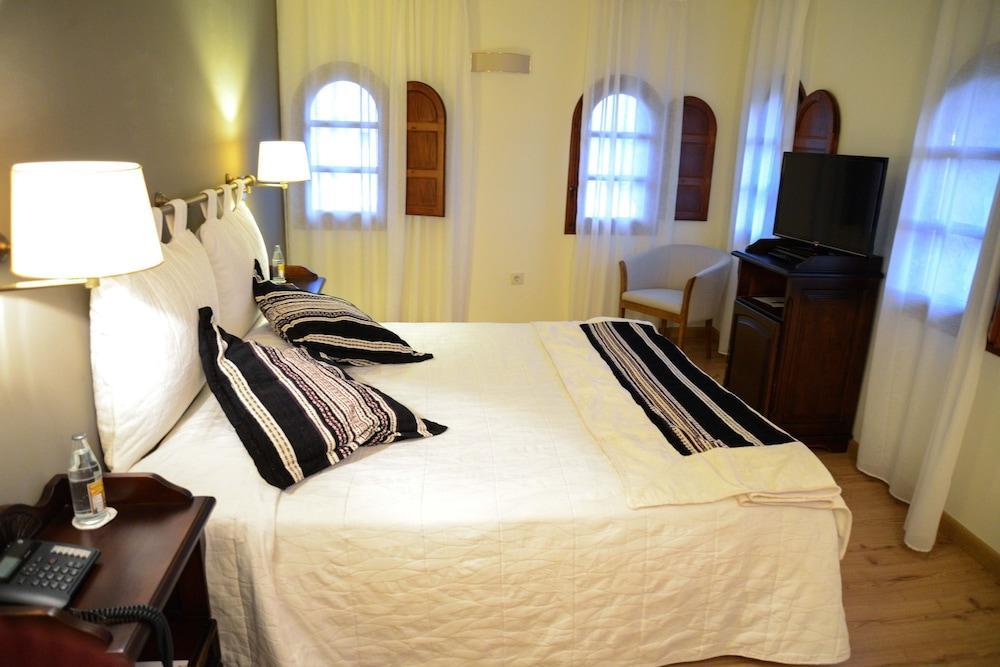 Hotel Cardenal Ram Morella Eksteriør billede